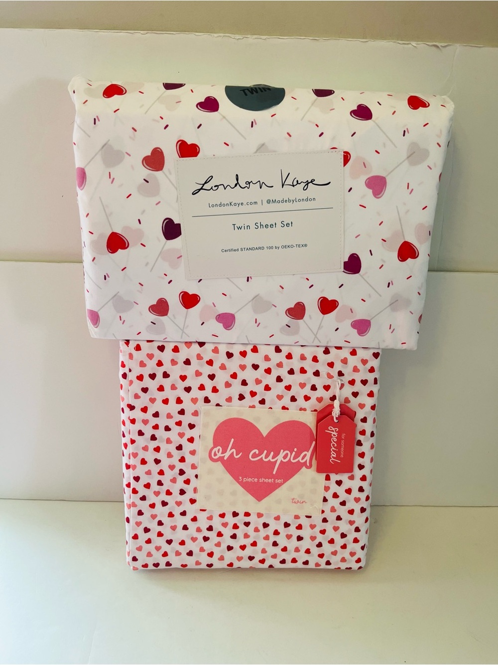 London Kaye & Oh Cupid Lot of 2 Twin Size Heart Valentine Sheet Sets Pink White